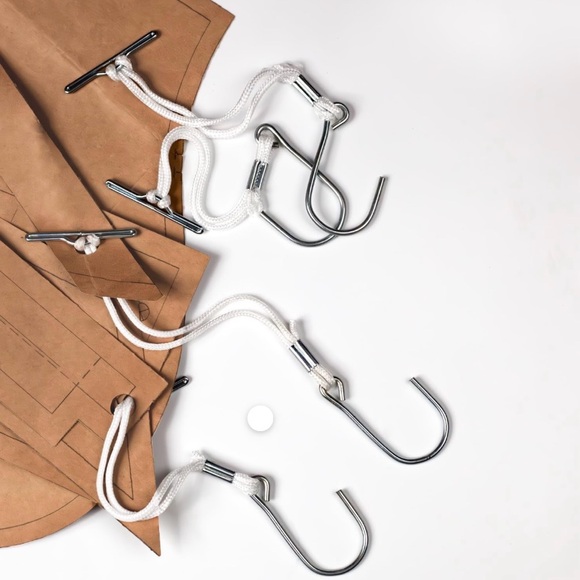 29 x white patternmaking pattern hooks w/ white cords (O/S) - Picture 9 of 12